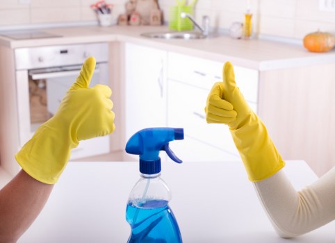 Load-based carpet cleaning estimate for a large property