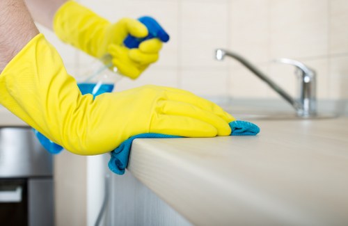 Bathroom deep clean for a new Canary Wharf home